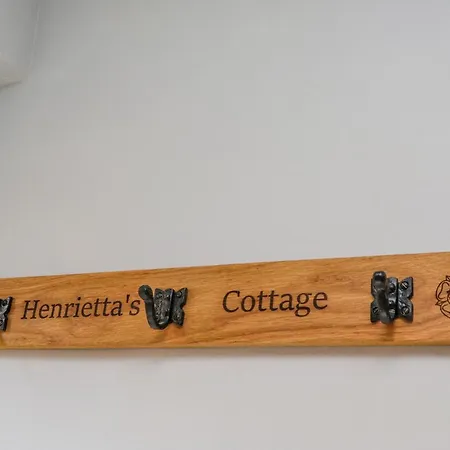 Henrietta's