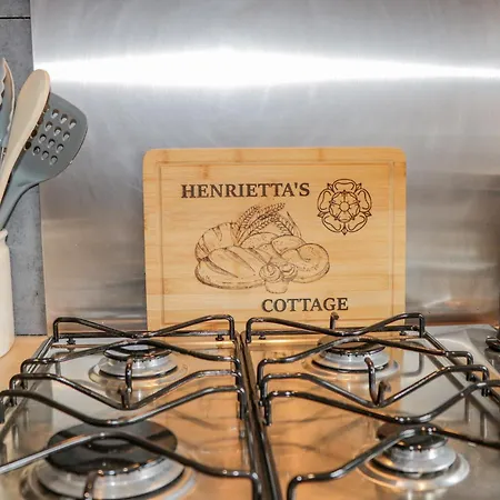 Henrietta's * Guisborough